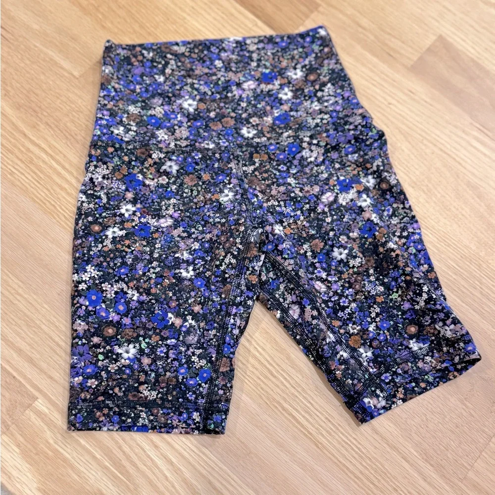 Lululemon Align High-Rise Short 7” Flower Burst Multi ~ Size 0